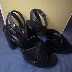 Michael Kors Odette Platform